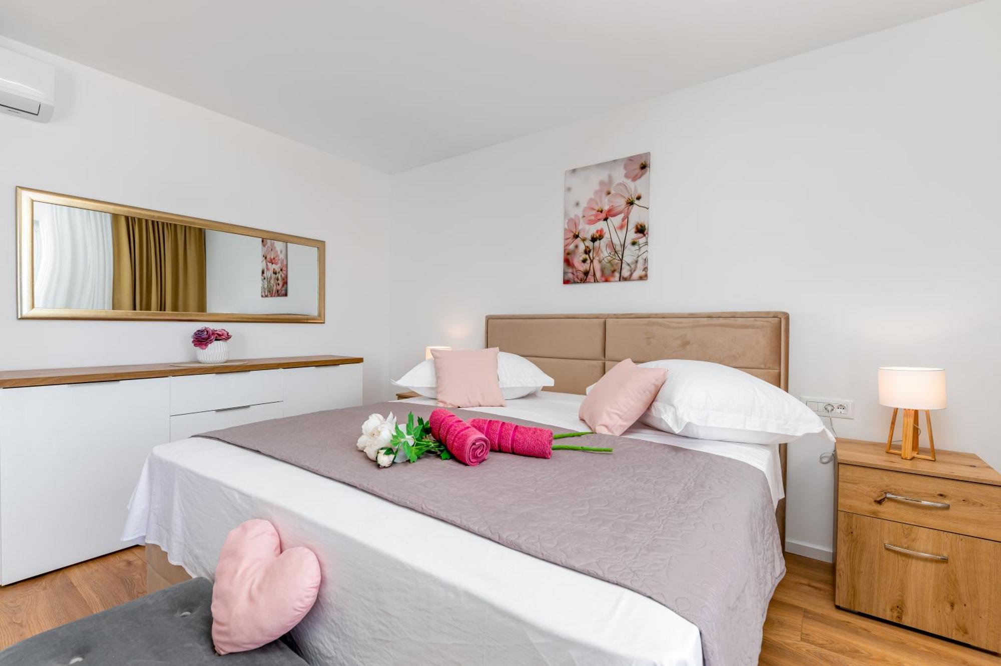 Seaview Apartments Nives Brela Room photo